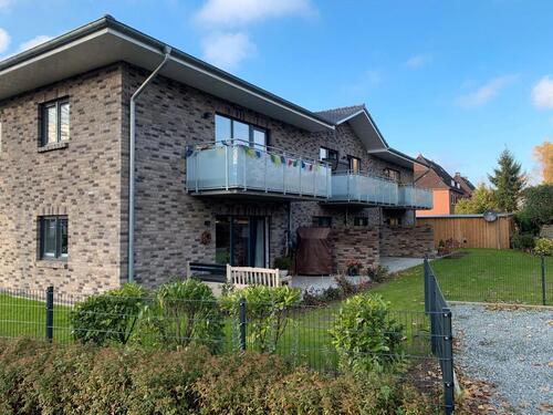 Foto - Husum : 3 Zimmer Wohnung 85 qm Balkon Carport