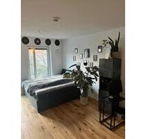 Großes helles Zimmer in 3er-WG + zentrale Lage + top Ausstattung - Augsburg Innenstadt