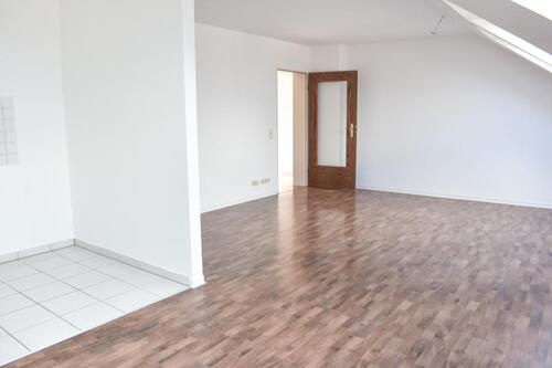 Foto - Dachgeschoßwohnung in Plauen zur Miete