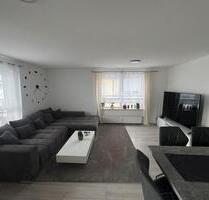 Sehr schöne 3-Zimmer-Wohnung mit Balkon & TG-Stellplatz - Bad Friedrichshall