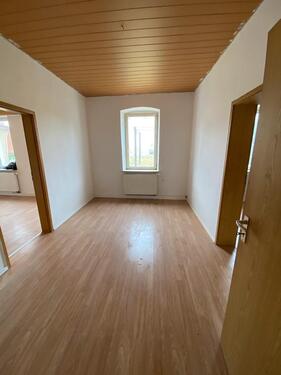 Foto - Helle renovierte 3,5 Zimmer Wohnung Erdgeschosswohnung mit