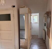 Teilmöblierte 2,5-Zimmer-Wohnung in Teltow