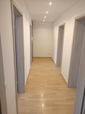 Foto - Aparte 3 Zimmer Wohnung mit Balkon , frei ab sofort