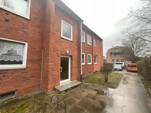 Foto - Frisch renovierte 2,5 Zimmer-Wohnung im Hochparterre