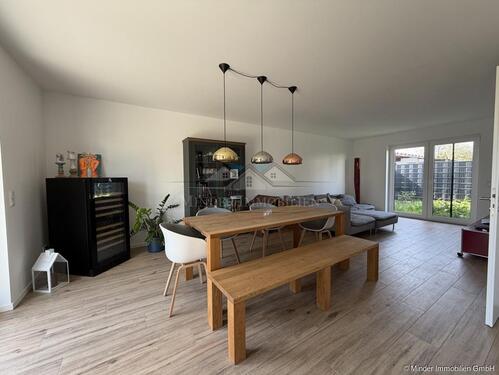 Foto - 6 Zimmer Doppelhaushälfte in Wöllstadt