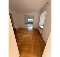Lichtdurchflutete 5 Zimmer Wohnung in TOP Lage - Freiburg im Breisgau Haslach