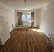 Möbliertes WG Zimmer in Essener Innenstadt, Nähe Bahnhof!