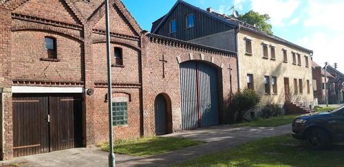 Foto - Vierseitenhof 3400 m2 - 830.000,00&nbsp;EUR Kaufpreis, ca.&nbsp; 400,00&nbsp;m&sup2;