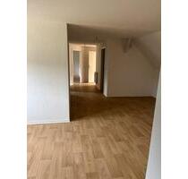 Gemütliche 3-Raum-Wohnung frisch saniert - Greiz