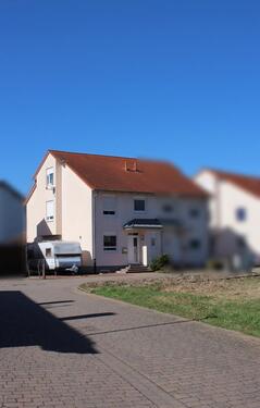 Foto - Doppelhaushälfte + Garage (Bj 2003) *sehr gepflegt!