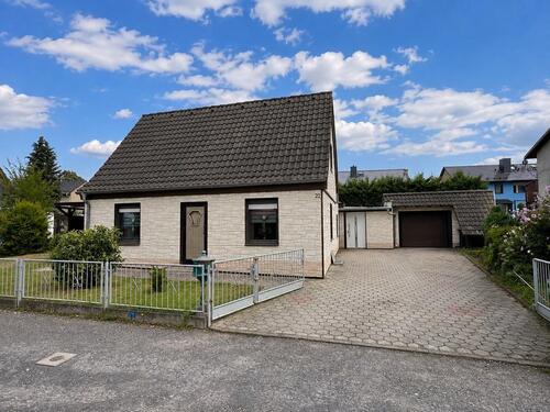 Foto - 3 Zimmer Einfamilienhaus zum Kaufen in Weißenfels