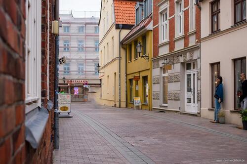 Foto - Top-Lage in der Altstadt: Moderne Ladenfläche zwischen zwei Welterbe-Hotspots