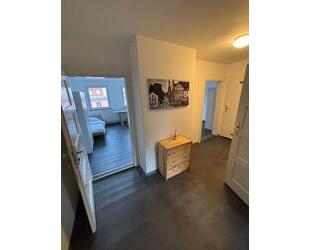 Geräumige 4-Zimmer-Monteur- Budget-Ferienwohnung in Hof