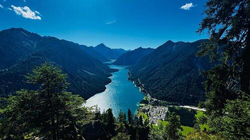 Foto - Lechtal-Tirol Ferien mit Hund , Skifahren, wandern