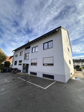 Foto - 2,5 Zimmer Neu sanierte Dachgeschoss Wohnung