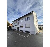 2,5 Zimmer Neu sanierte Dachgeschoss Wohnung - Moosburg an der Isar