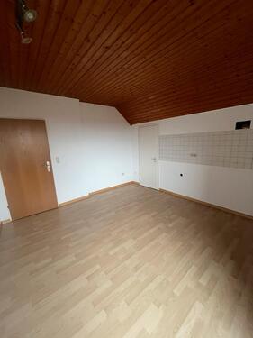 Foto - 5 Zimmer Etagenwohnung zur Miete in Pellingen