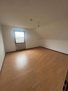 Foto - 5 Zimmer Etagenwohnung in Pellingen