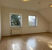 Helle und großzügige 3-Zimmer Erdgeschosswohnung mit viel Platz zum Wohlfühlen! - Süderhastedt