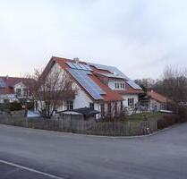 Zweifamilienhaus mit Einliegerwohnung - Ochsenhausen