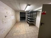 Foto - Lagerraum mit angrenzendem Raum und Nebenraum (Büro) zu vermieten