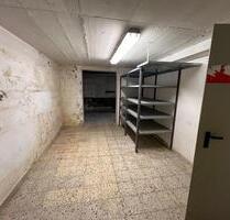 Lagerraum mit angrenzendem Raum und Nebenraum (Büro) zu vermieten - Neuhof an der Zenn