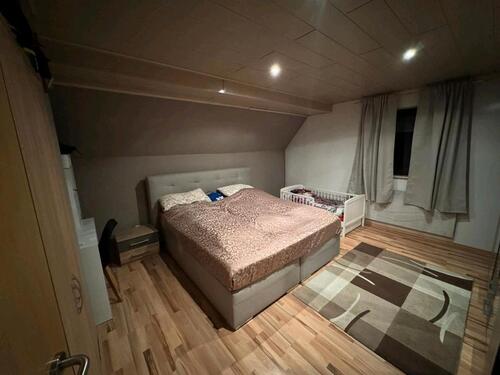 Foto - 3 Zimmer Dachgeschoßwohnung zum Kaufen in Sulzbach-Rosenberg