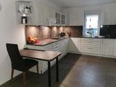 Foto - Mietwohnung mit 2 Parkplätzen - 1.800,00&nbsp;EUR Kaltmiete, ca.&nbsp; 109,00&nbsp;m&sup2;
