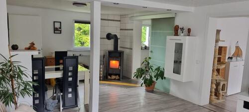 Foto - freistehend 1-Fam.-Haus mit Scheune, 2025 neu Renoviert, Voll möb