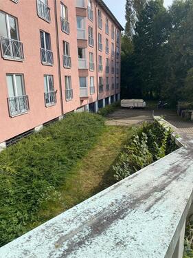 Foto - Stellplatz für Kfz, Pkw, Auto, Anhänger, Motorrad