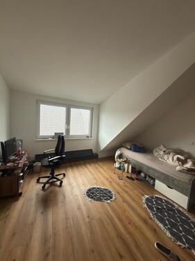 Foto - Nachmieter - 956,00&nbsp;EUR Kaltmiete, ca.&nbsp; 110,00&nbsp;m&sup2;