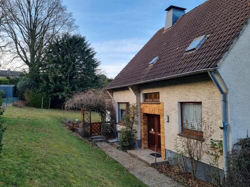 Foto - 9 Zimmer Einfamilienhaus zum Kaufen in Wermelskirchen