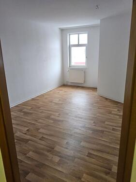Foto - Großzügige 2-Zimmer-Wohnung in Dingelstädt – separate Küche, Wannenbad