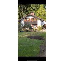 Idylisch wohnen in Wackersberg - 1.390,00&nbsp;EUR Kaltmiete, ca.&nbsp; 130,00&nbsp;m&sup2; in Bad Tölz (PLZ: 83646)