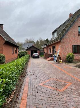 Foto - Alleinstehendes Einfamilienhaus