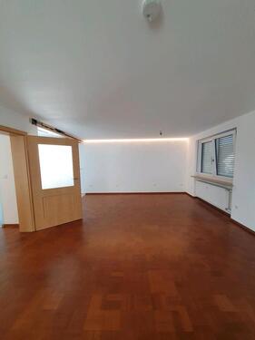 Foto - Etagenwohnung zur Miete in Wenzenbach