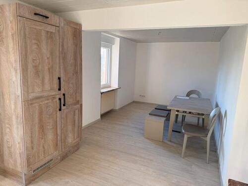 Foto - 3 ZKB Wohnung im OG - 800,00&nbsp;EUR Kaltmiete, ca.&nbsp; 88,00&nbsp;m&sup2;