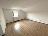 Foto - 3 Zimmer Dachgeschoßwohnung zur Miete in Bischofsmais