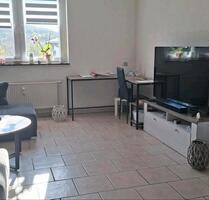 Wohnung m.Hütte,privater Terrasse,Stellplatz,Ofen Waldrand Daaden