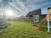 Foto - KfW-55-Einfamilienhaus mit Doppelgarage, großem Grundstück