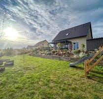 KfW-55-Einfamilienhaus mit Doppelgarage, großem Grundstück - Vilseck