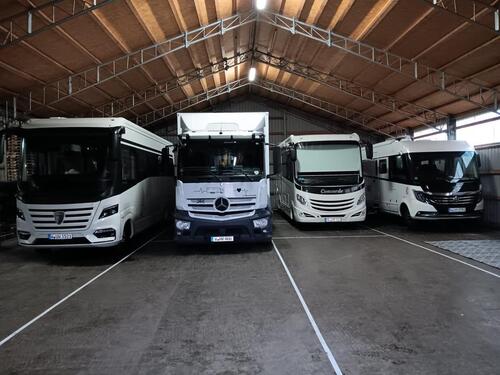 Foto - Hallenstellplatz 40 qm für Wohnmobil oder Schiff