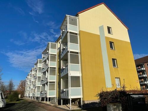 Foto - 2-R-Wohnung mit Balkon, zentral und ruhig gelegen in Lucka (Thür.) - W0371