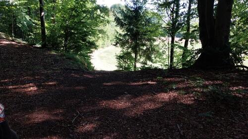 Foto - Wald Grundstück mit Burgstall - 7,00 EUR Kaltmiete, ca.  0,00 m²