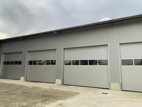 Foto - Lagerhalle, Hallenteilfläche - 400,00 EUR Kaltmiete,