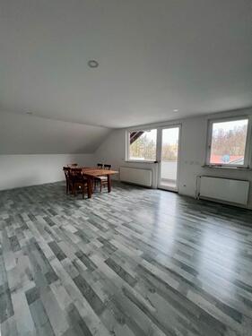 Foto - 3 Zimmer Dachgeschoßwohnung zur Miete in Walldorf