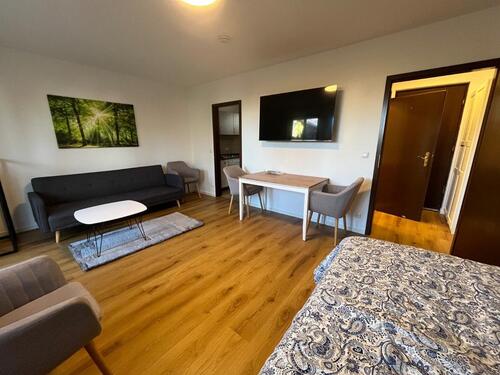 Foto - Möbliertes Apartment mit eigenem Garten