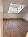 Foto - Frisch renovierte Dachgeschosswohnung in zentraler Lage von Prüm – Bezug ab 01.08.2026