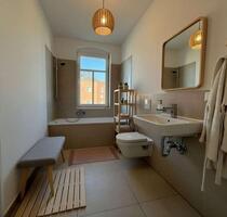 Neu & In Renovierung! Sonniger Balkon I Tageslichtbad mit Badewanne I moderne Einbauküche - Dresden Pieschen