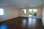Foto - TOLLE 3 ZKB-ERDGESCHOSSWOHNUNG MIT KLEINER TERRASSE